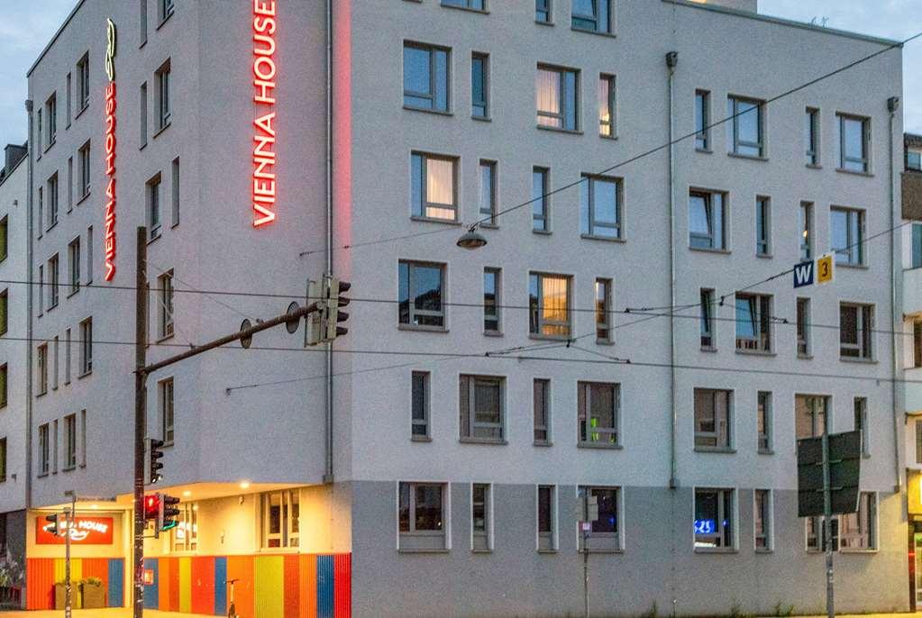 Vienna House Easy By Wyndham Bremen City Apartments Bagian luar foto